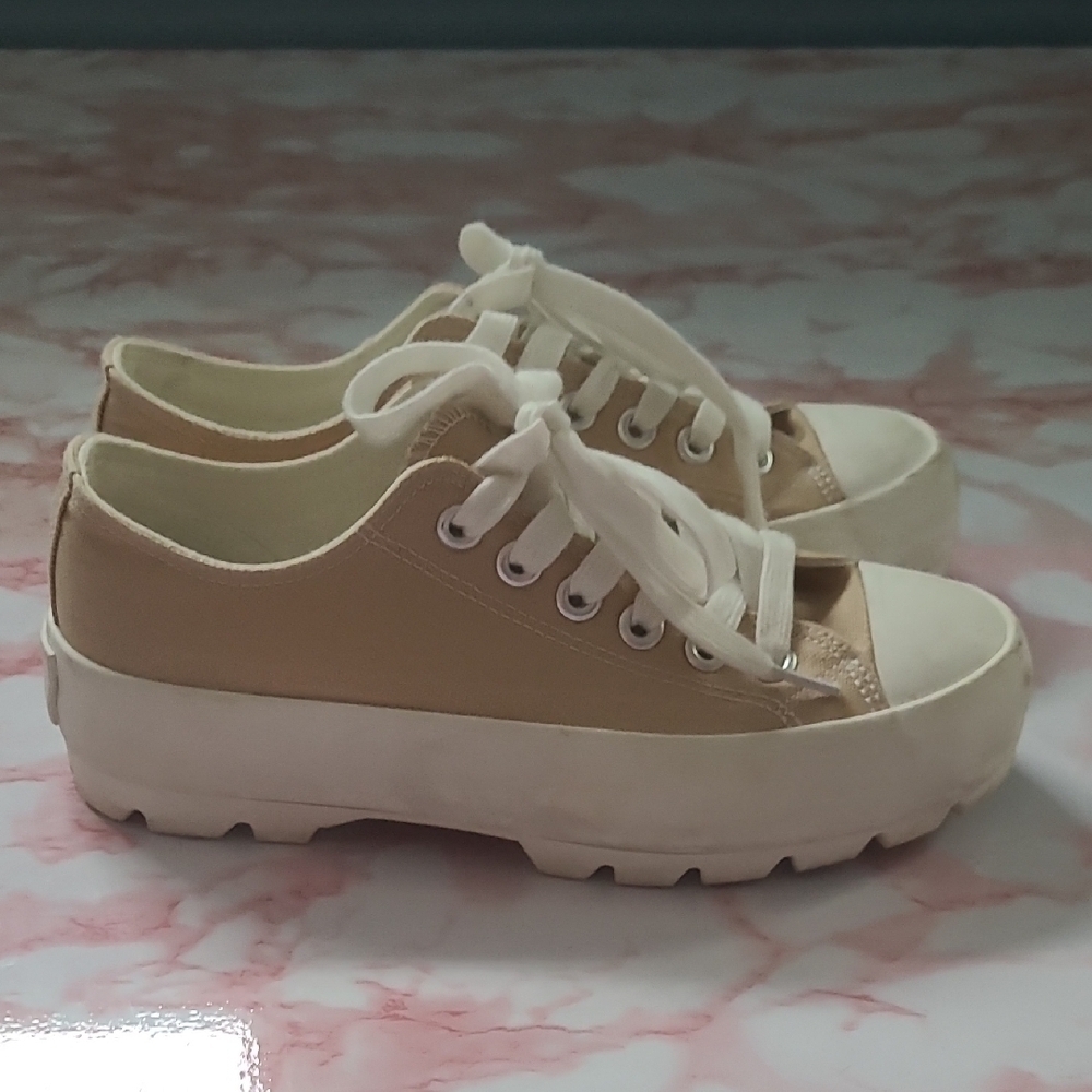 Sincerely Jules Vasco Tan Canvas Platform Sneakers Sz 6.5M - Picture 4 of 6